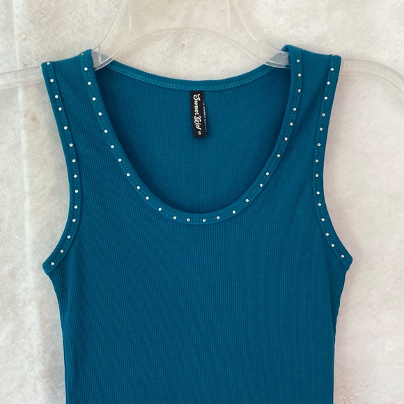 NWOT RHINESTONE EMBELLISHED TANK TOP - Picture 3 of 7
